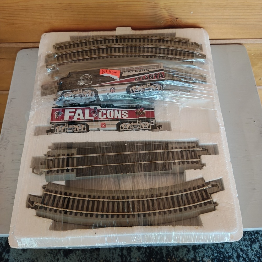 Bachmann Hawthorne Village HO scale NFL train set Atlanta Falcons Rare HTF A2